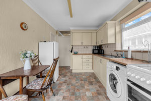 Photo 16- click for photo gallery